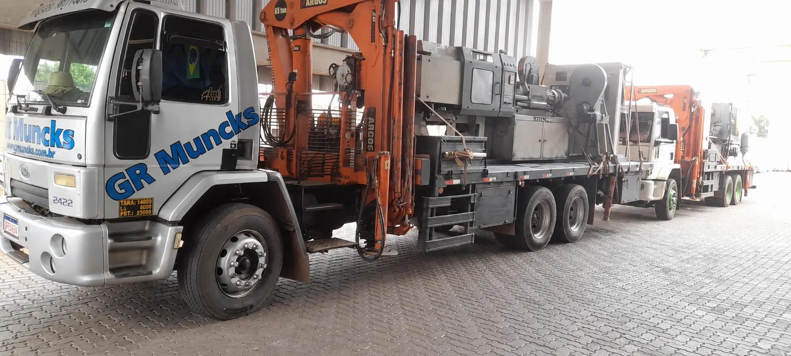 Transporte de máquinas e equipamentos em São José do Rio Preto